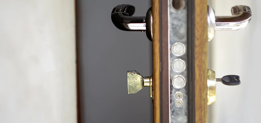 Holiday Emergency Locksmith in Downers Grove, Illinois