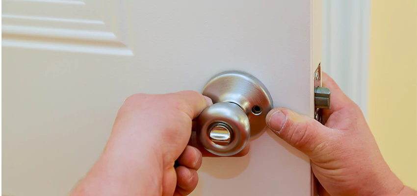 After-hours Locksmith For Lock And Key Installation in Downers Grove, IL